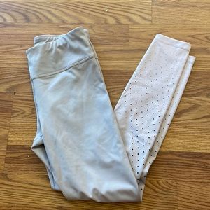 Athleta beige ombre contender aero 7/8 laser cut leggings size small